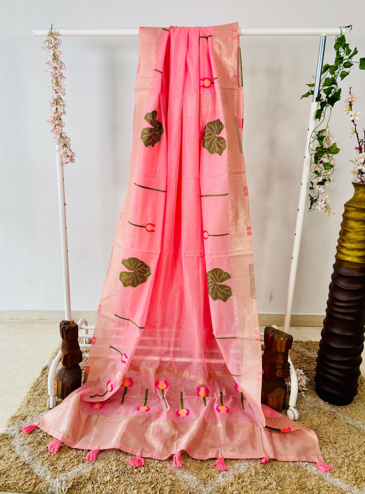 Pink Color Soft Jamdani Cotton Saree With Woven Design