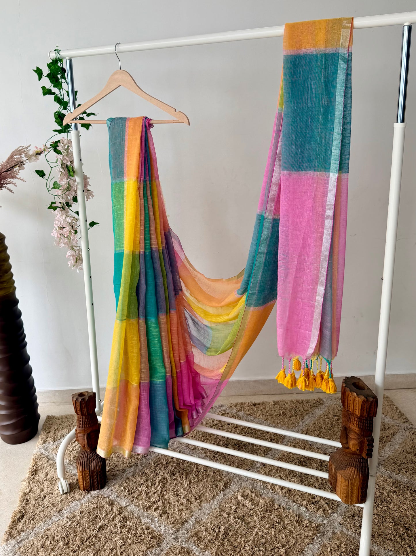 Multicolour Linen Cotton Checks Saree