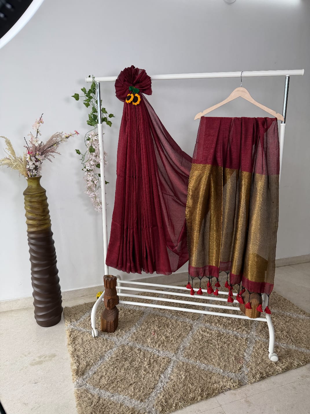 Maroon Cotton Saree With Rich Antique Gold Pallu